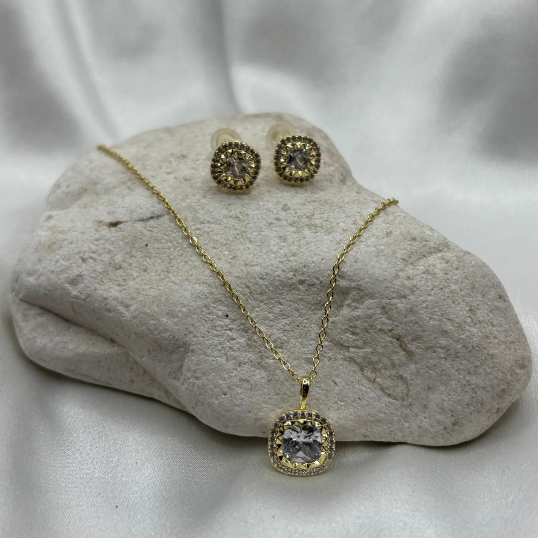 Aretes y Collar Elegantes